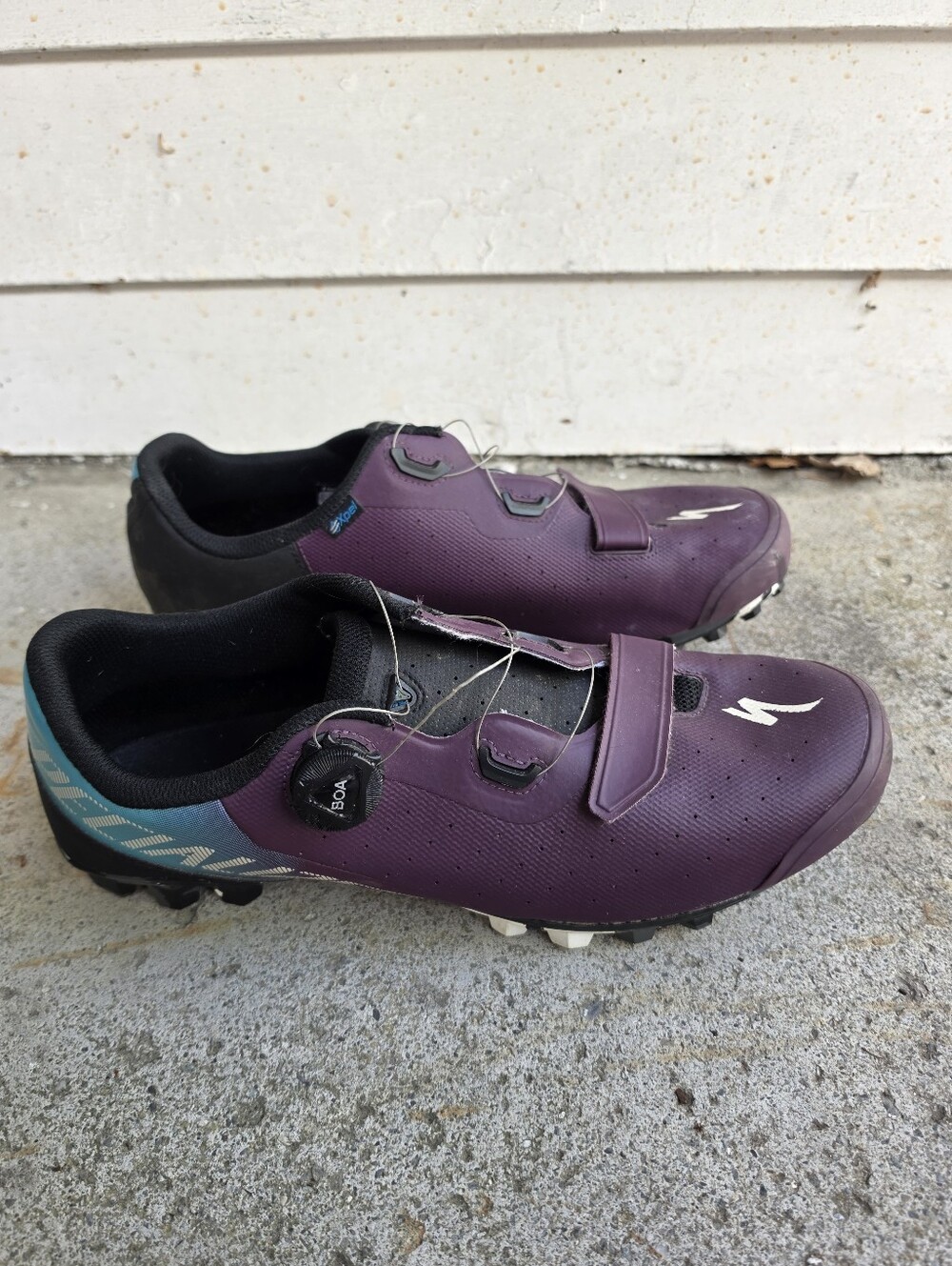 Men's Purple Cycling Shoes with Boa Dial